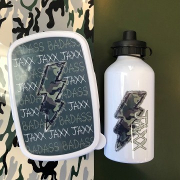 Broodtrommel en drinkbeker camouflage badass met eigennaam 0 0