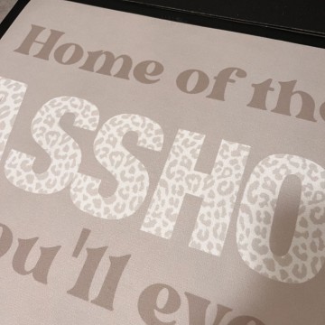 Deurmat home of the nicest assholes youll ever meet met eigennamen 2 0