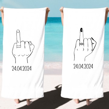 Set huwelijks cadeau strandlakens met handen met ringen en trouw datum 0
