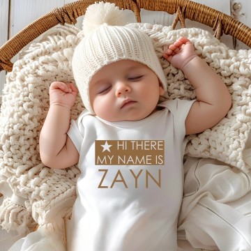 Shirtje voor babys en kids hi there my name is met naam jongen 0