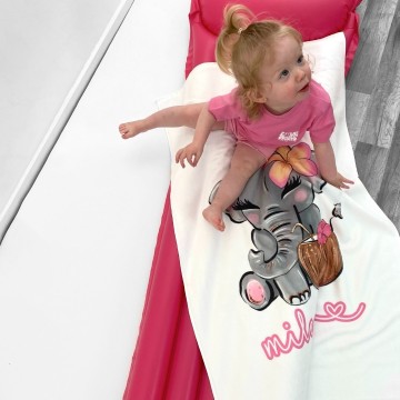 Strandlaken voor babys en kinderen met zomer olifant en eigennaam 0