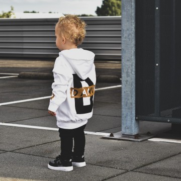 The name hoodie voor kinderen met eigen voorletter naam en geboortejaar