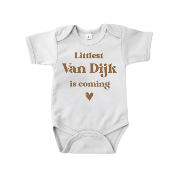 Zwangerschaps bekendmaking romper littlest achternaam is coming